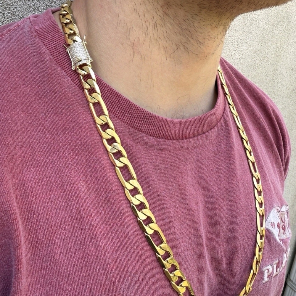14k Gold Plated Steel 12mm Figaro Chain W. Iced CZ Clasp 30” Chain - Picture 4 of 6